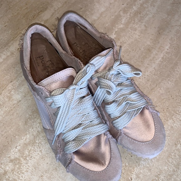 PEDRO GARCÍA España baby pink satin/ & suede sneakers, laces, raw edges. 41 EUC - Picture 3 of 13